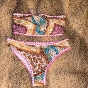 Zaful Multicolor Paisley Bikini Top